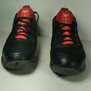 Reebok Black and Red Men Trail Running Shoes  Size 10M.